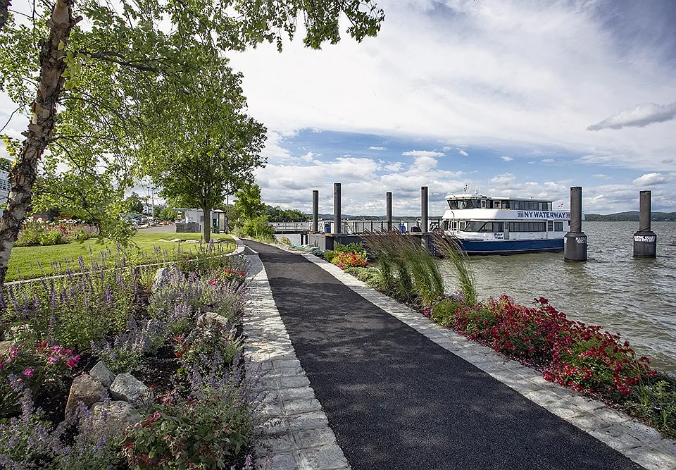 Admirals Cove is just steps from the ferry to Metro-North