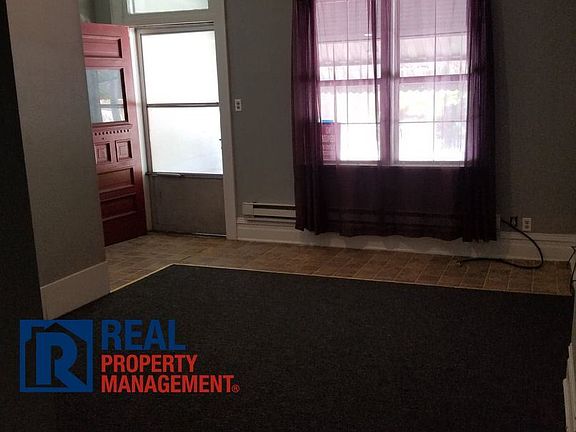 2nd image of 640 Park Ave Unit B