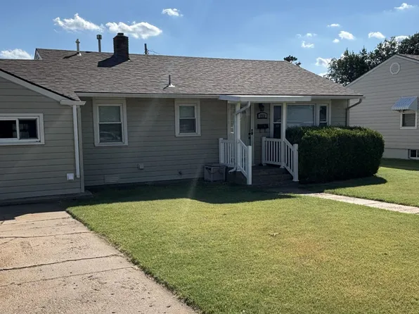 212 E 24th St, Hays, KS 67601