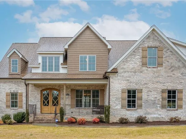 7897 W Gander Ct, Reidsville, NC 27455