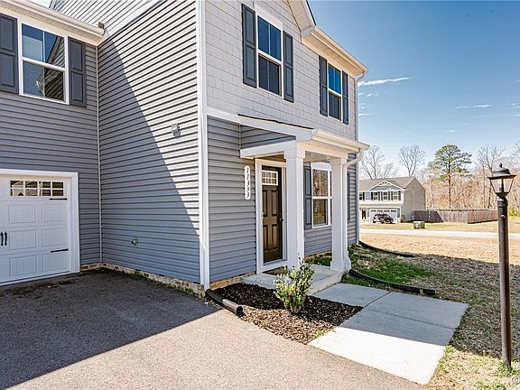 2nd image of 11399 Oakbow Ct