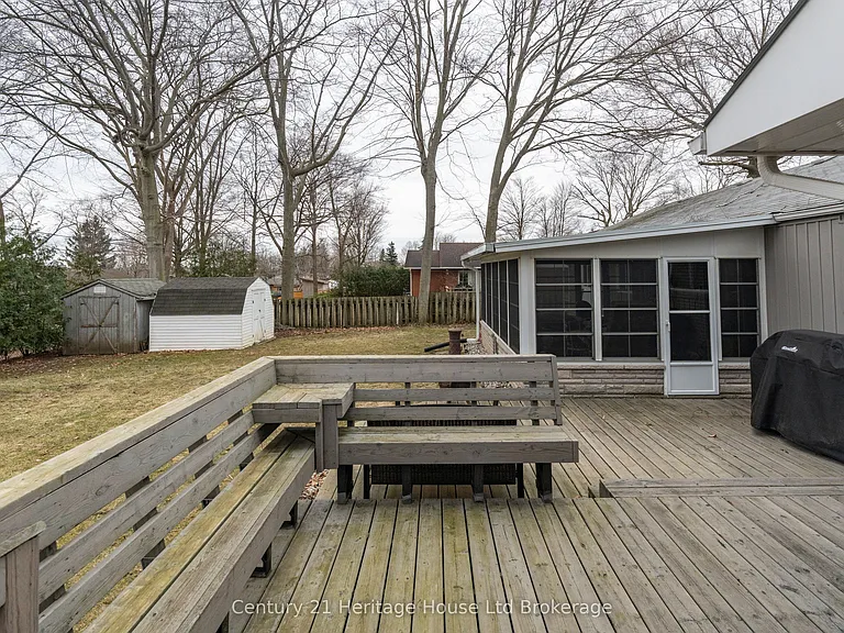 93 James Ave — Photo 47