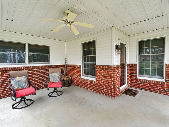 3rd image of 601 Brentlawn Rd