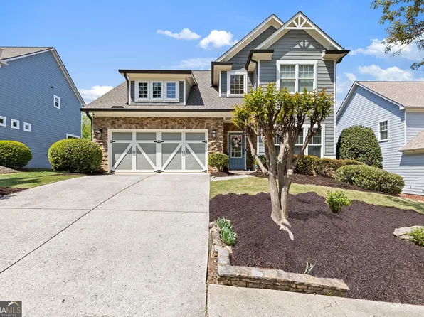7839 Keepsake Ln, Flowery Branch, GA 30542