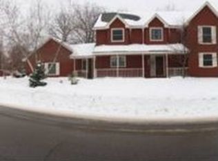 13675 Georgia Dr, Apple Valley, MN 55124