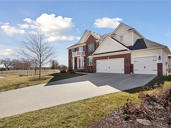 2nd image of 8806 Kingman Dr