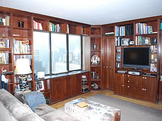 Rented by Sotheby's International Realty