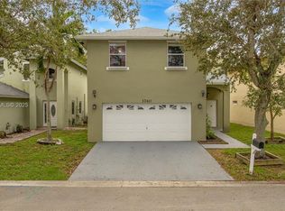 Centura Parc At Coconut C, Coconut Creek, FL 33066