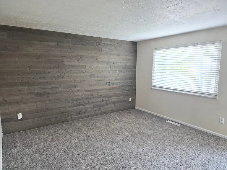 1791 Flinthill Dr — Photo 7