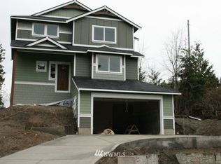 105 Columbia St, Fircrest, WA 98466