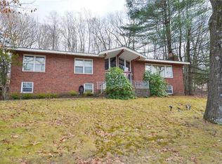 122 Hempstead Rd, Spring Valley, NY 10977