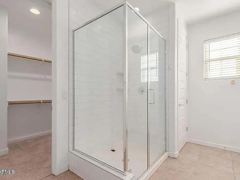 3741 S 64th Dr — Photo 15
