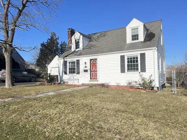 395 Green St, Weymouth, MA 02191