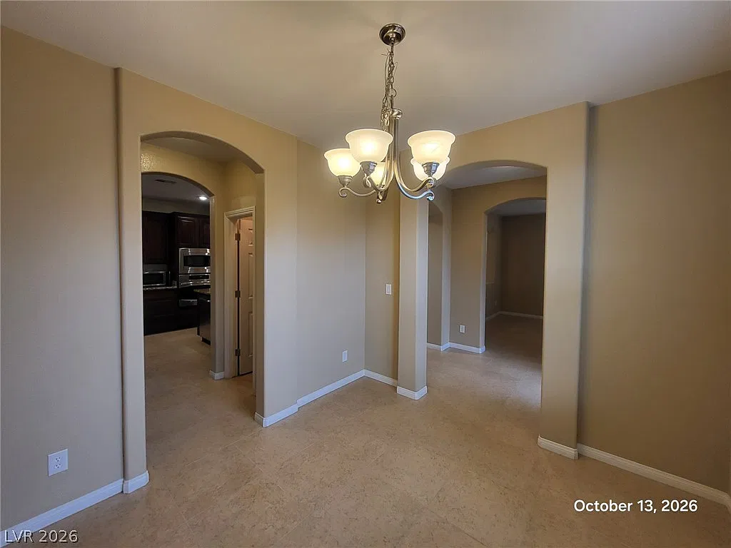 4 bed, 3.5 bath, 3120 sqft, $3,295 — Photo 2