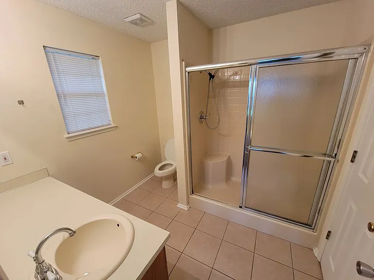 902 S Liberty Dr — Photo 11