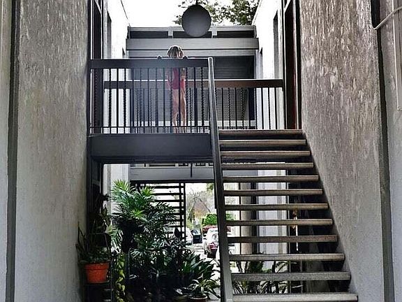 4th image of 47 Dearborn Pl APT 18