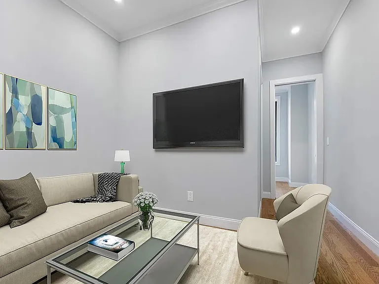 345 E 92nd St #1-A — Photo 3