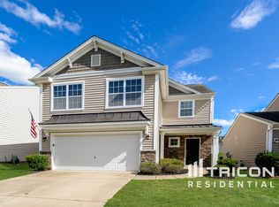 817 Old Forester Ln, Charlotte, NC 28214