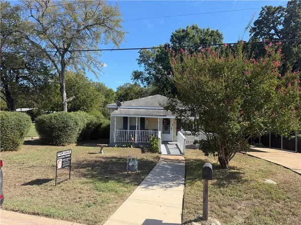 1107 Boulevard St, Bryan, TX 77803
