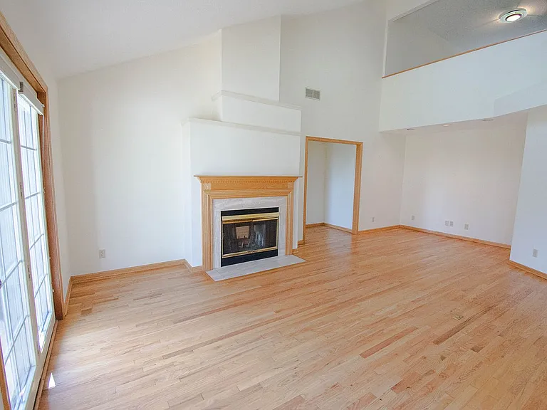 2716 Spyglass Ct NW — Photo 5