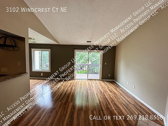 5th image of 3102 Windcrest Ct NE