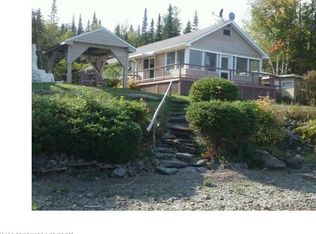 72 Shoreline Dr, Cross Lake Twp, ME 04779