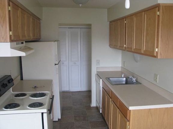 4th image of 1208 Astor Ave APT 4814