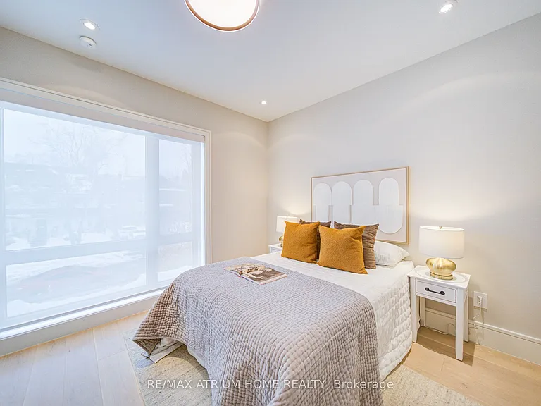 6 Hillholm Rd — Photo 26