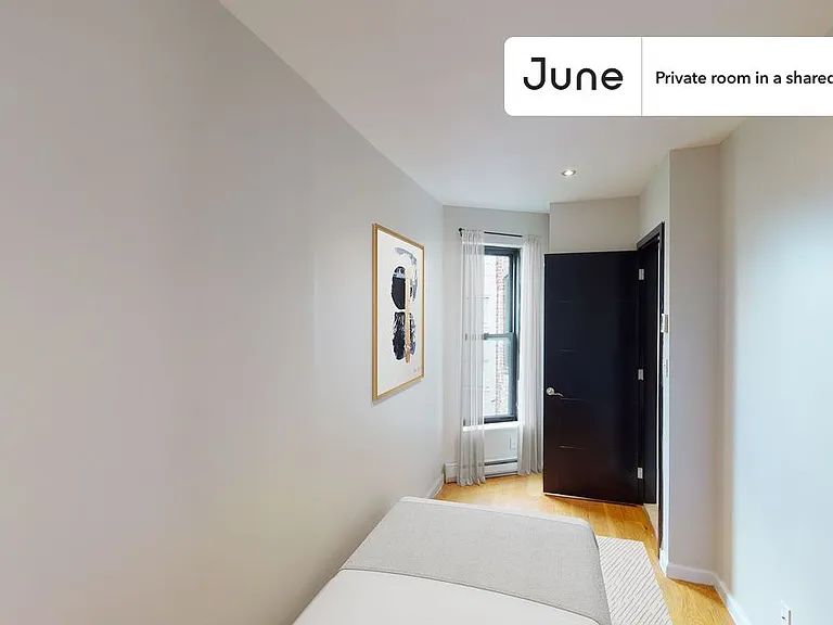 953 Columbus Ave #B — Photo 1