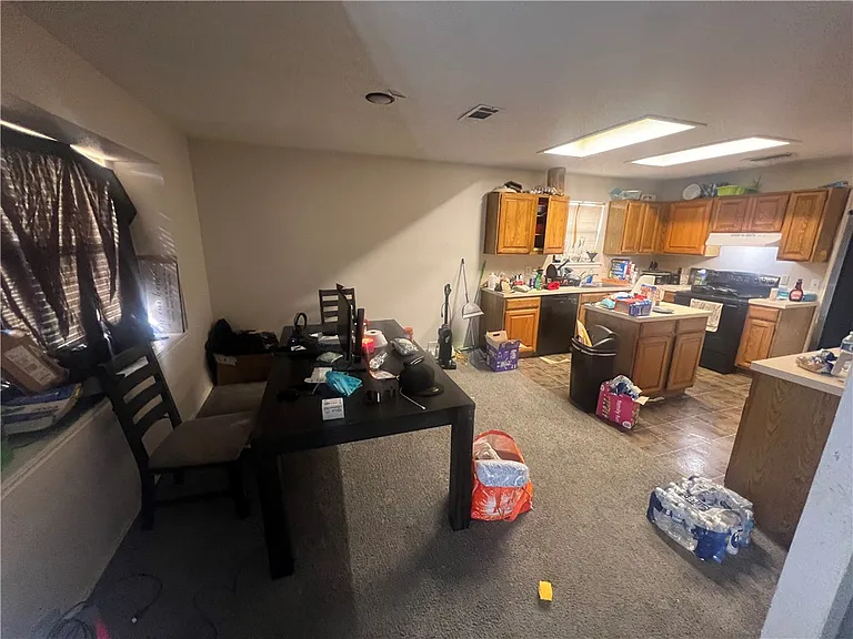 7110 Laramie Ln — Photo 3