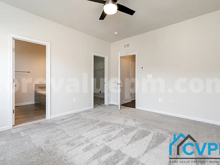 7772 Willow Oak Ct — Photo 12