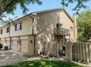 17659 Ida St E, Clinton Township, MI 48038