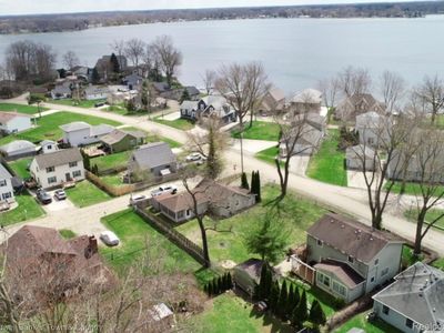 11720 Todds Ln, Whitmore Lake, MI, 48189