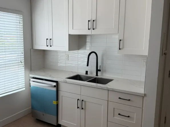 4132 Grand View Blvd APT 1, Los Angeles, CA 90066