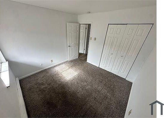 5th image of 7520 Hazelcrest Dr