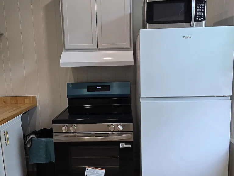 206 E Broad St #2 — Photo 4