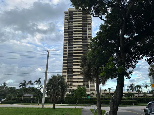 5600 N Flagler Drive #1703, West Palm Beach, FL 33407