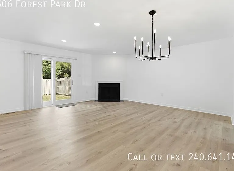 1606 Forest Park Dr — Photo 7