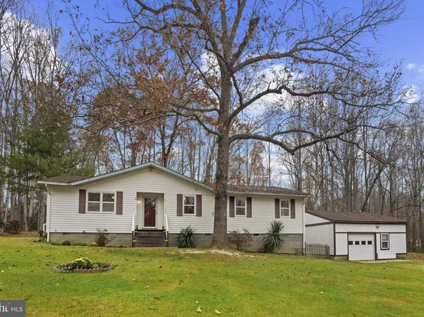11013 Forest Hollow Dr, Bumpass, VA 23024