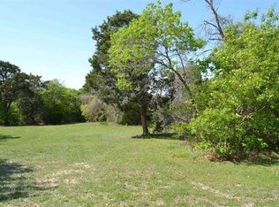 1205 Autumn Oaks Cir, China Spring, TX 76633