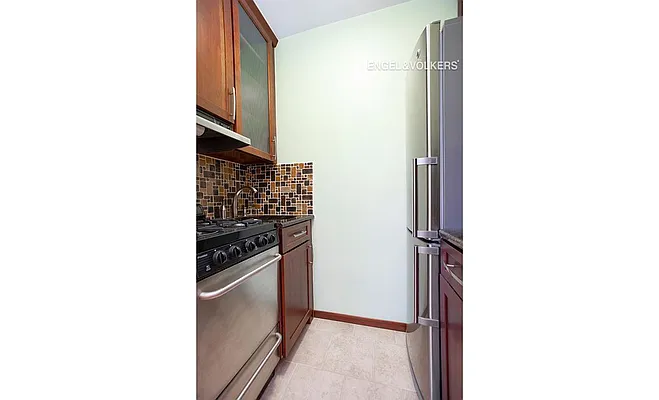 Sold by Engel & Völkers New York Real Estate | media 4