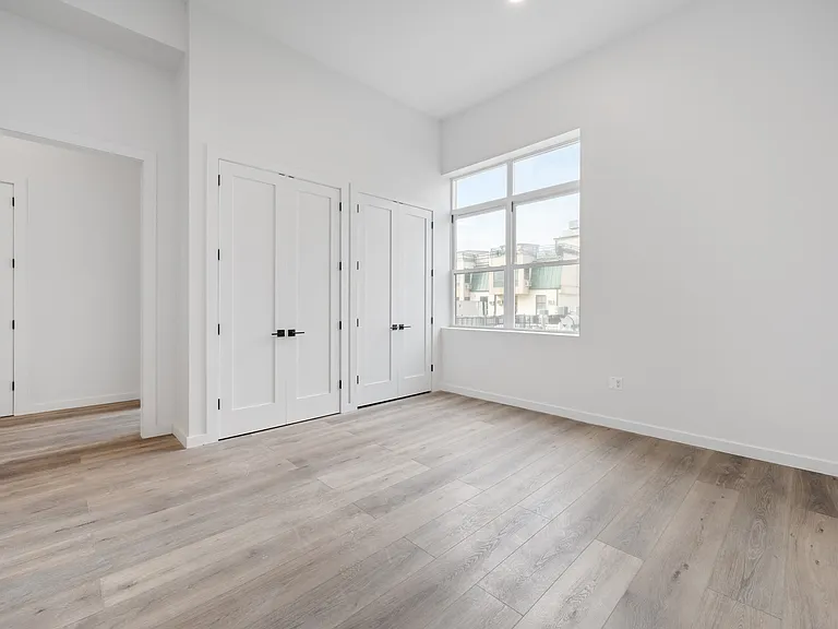 236 N 12th St #2 — Photo 10
