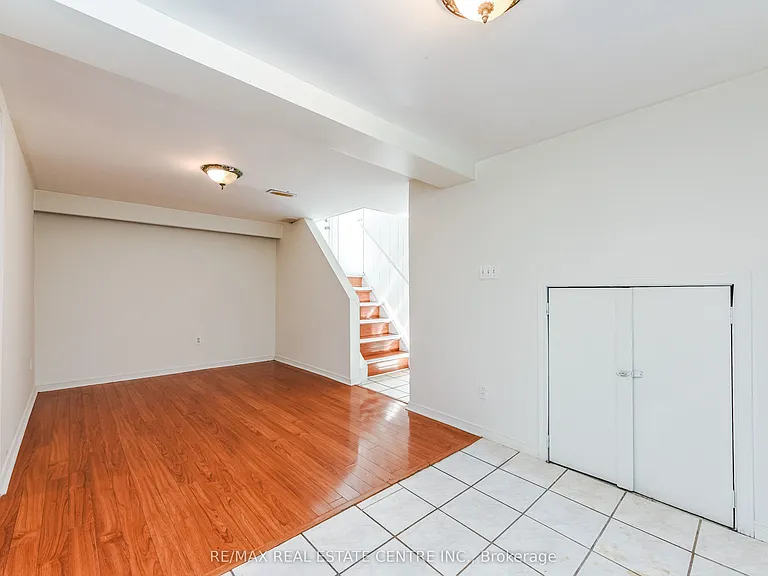 45 Autumn Blvd #LOWER — Photo 5