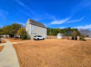 186 Avonshire Dr, Summerville, SC 29483
