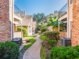 2300 Old Spanish Trl