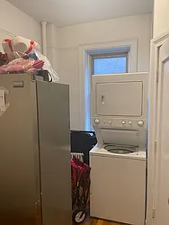 Rented by K & O Realty Associates Inc.