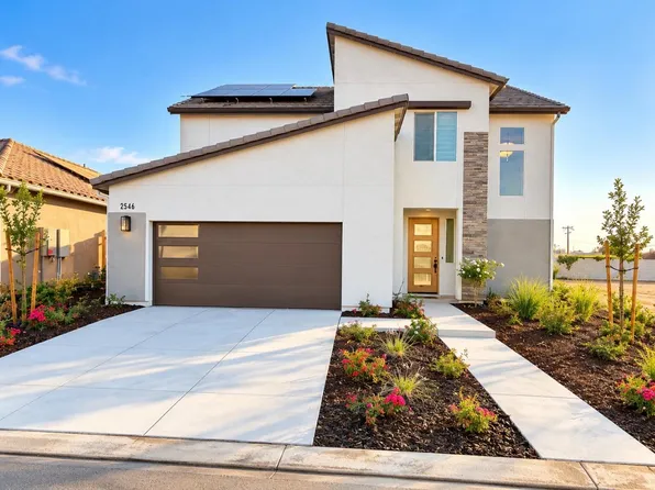 2546 N Zinnia Dr, Fresno, CA 93727