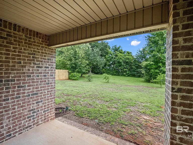 1481 Majesty Loop — Photo 11