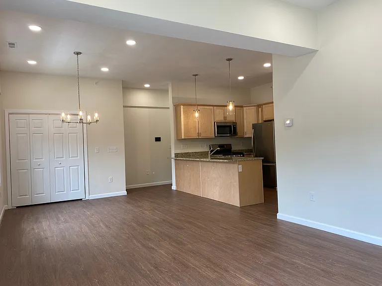 2356 Providence Rd #B8 — Photo 1