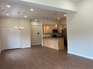 2356 Providence Rd #B8, Northbridge, MA 01534